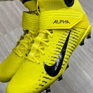 Men’s Nike Size 13 Football Cleats